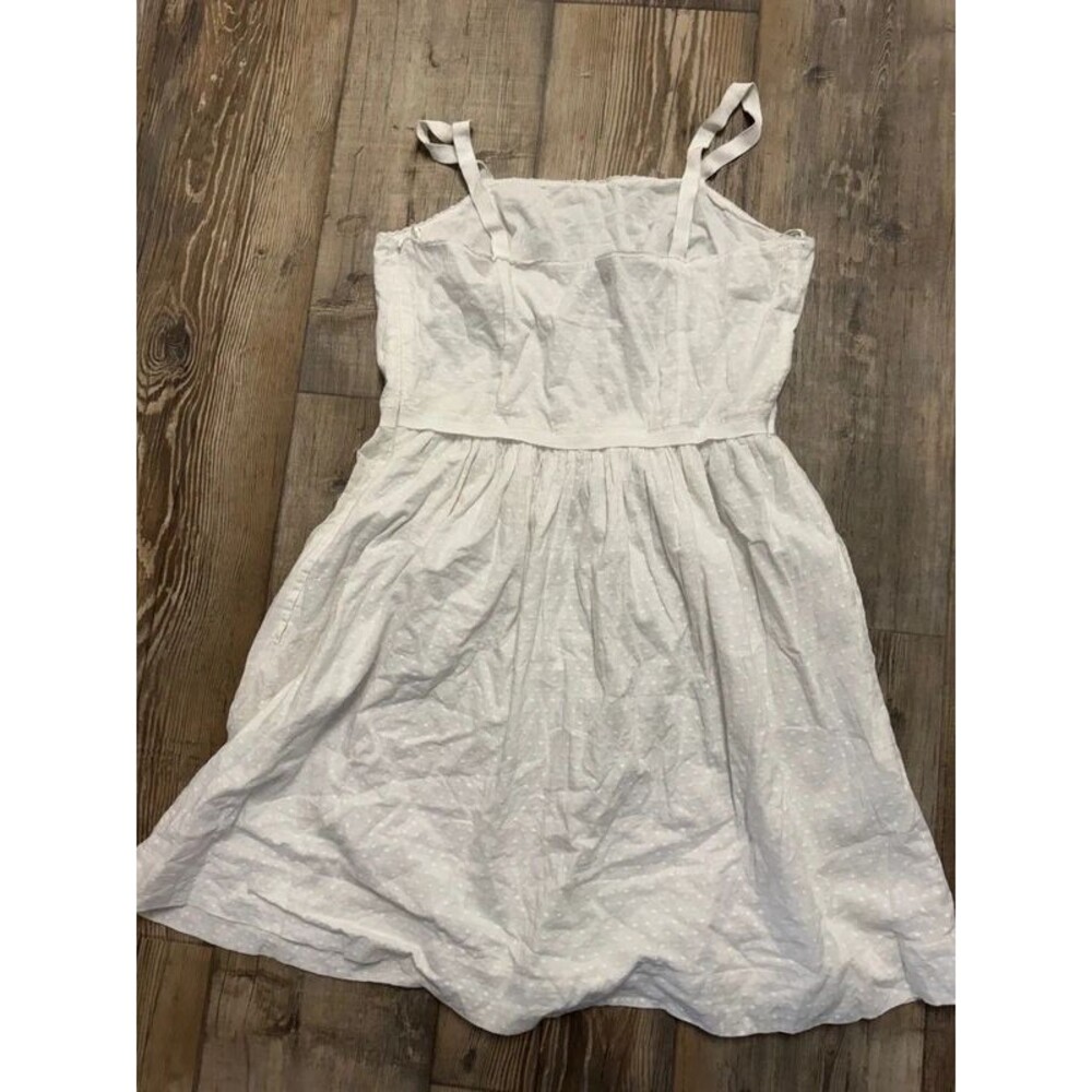 Dress - Picture 5 of 5